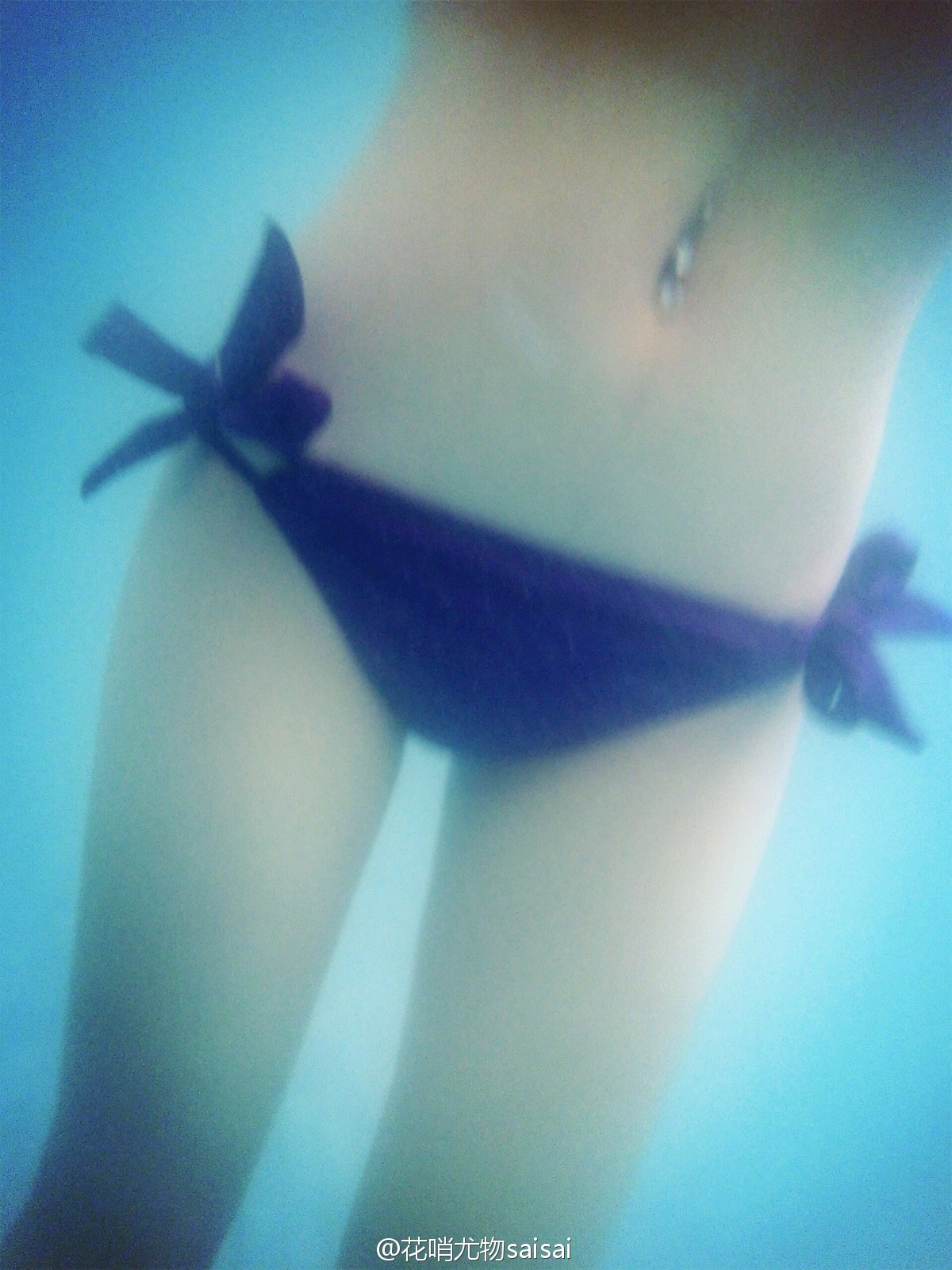 花哨尤物saisai的微博列表微女郎